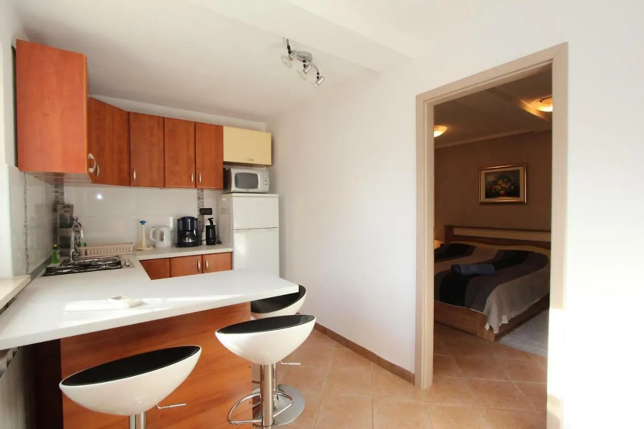 روفينج Apartments Malusa 0*,  كرواتيا